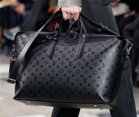 louis vuitton bag man.